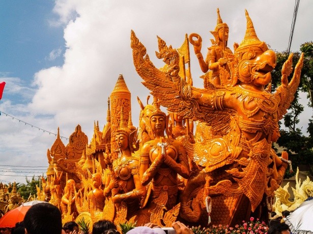 Ubon Ratchathani Candle Festival