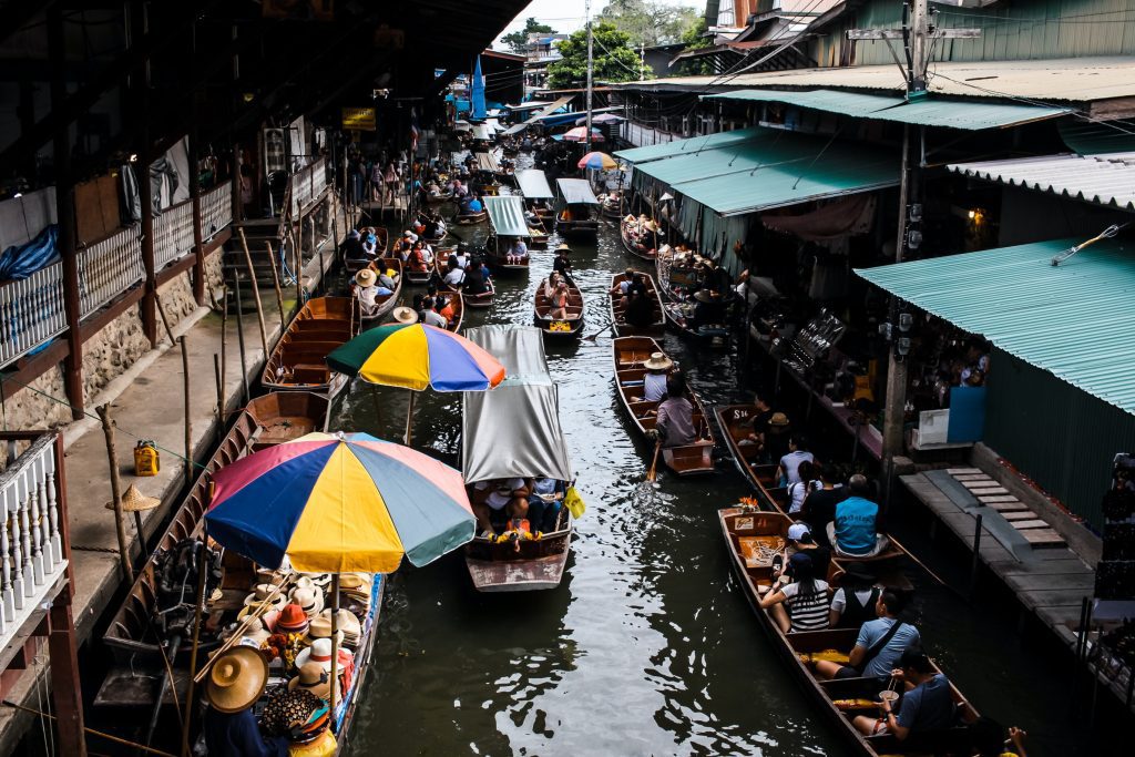 Best Bangkok Floating Markets
